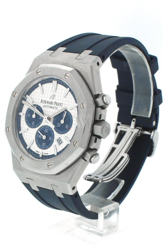 WatchGuyNYC_AU028_Audemars_Piguet_Royal_Oak_Offshore_Silver_Dial_Limited_Edition_Rubber_Chronograph_Men_s_Watch_26326ST.OO_.D027CA.01_5.jpg
