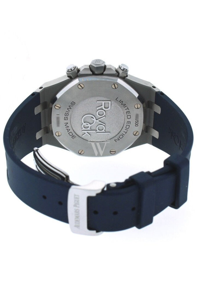 WatchGuyNYC_AU028_Audemars_Piguet_Royal_Oak_Offshore_Silver_Dial_Limited_Edition_Rubber_Chronograph_Men_s_Watch_26326ST.OO_.D027CA.01_7.jpg