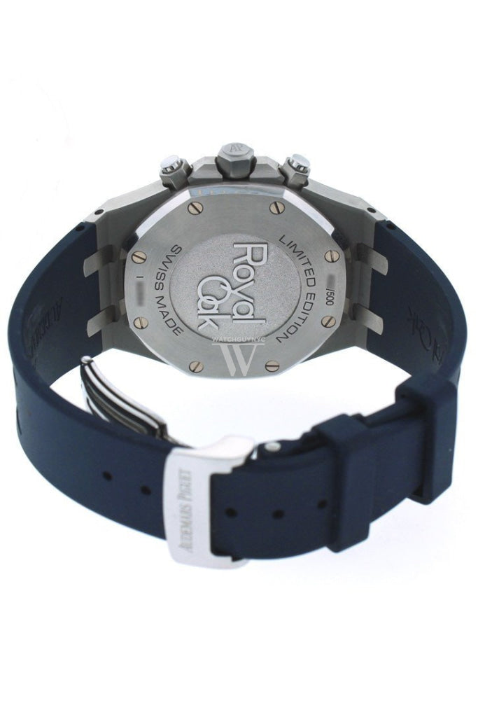 WatchGuyNYC_AU028_Audemars_Piguet_Royal_Oak_Offshore_Silver_Dial_Limited_Edition_Rubber_Chronograph_Men_s_Watch_26326ST.OO_.D027CA.01_7_cfcf1f3d-ec34-4d7a-8fb1-084421f61308.jpg