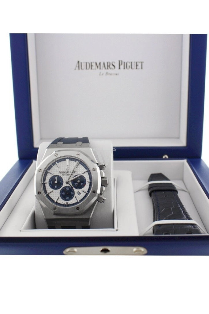 WatchGuyNYC_AU028_Audemars_Piguet_Royal_Oak_Offshore_Silver_Dial_Limited_Edition_Rubber_Chronograph_Men_s_Watch_26326ST.OO_.D027CA.01_9_3058107f-472d-4795-8735-1093b879ed31.jpg